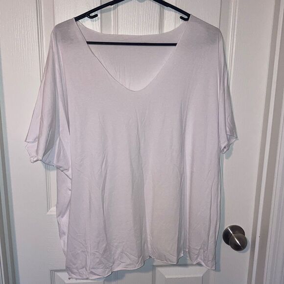 Tops - White Oversized V-Neck Short Sleeve Blouse
